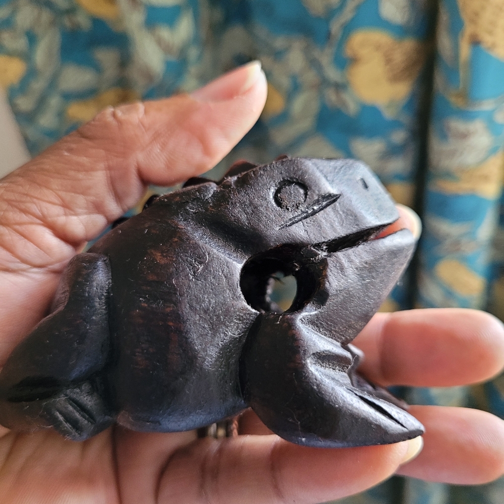 Vintage wood desk accessory frog pen and paper holder